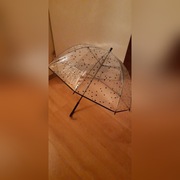 Parasolka przezroczysta w czarne kropki
