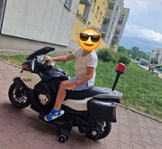 Motor policyjny na akmulator