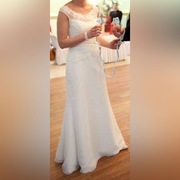 Kremowa suknia ślubna r. 38