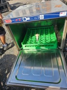 Zmywarko-wyparzarka Comenda LF322E