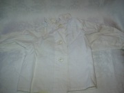 UBRANKO DLA LALKI - BIAŁA BLUZKA ROZPINANA Z PRZODU Z PRL-u