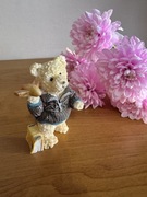 Figurka miś z samolocikiem miniaturka dekoracja do domu na kominek