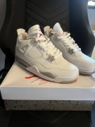 Air Jordan 4 White oreo