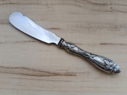 POSREBRZANY NÓŻ DO MASŁA ŚRODEK STOŁU FINLANDIA RÓŻA