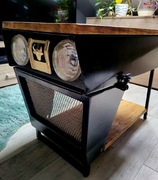 Stolik drewno metal traktor barek led