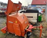 Zamiatarka do sztucznych boisk i orlików Terra Clean 120 Wiedenmann