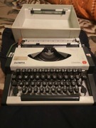 Maszyna Do Pisania Olympia Traveller - Klasyka Retro 