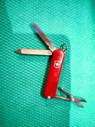 Scyzoryk SYGNOWANY VICTORINOX MAŁY