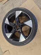 FELGA VOLVO EX90 10x22 ET44,5 5x108 32134890 