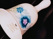 **DZWONEK niebieski sygn. porcelana Anglia 1950+