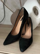 Klasyczne buty szpilki czółenka H&M Zamszowe Czarne r. 39