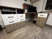 Biurko narożne i komoda