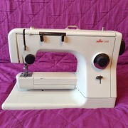 Maszyna do szycia ADLER 2000