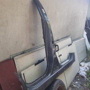 Outlander 11-15 prawy bok poszycie próg slupek