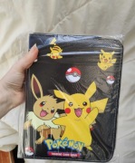Skorzany album na karty pokemon dla dzieci