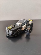 Zestaw klocków Samochód SWAT z klocków z minifigurką antyterrorysty