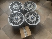 Felgi BMW E30 15"4x100 #1179066 +Nowe dekle #2225376 #36132225376