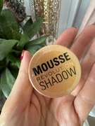 Makeup Revolution mousse shadow gold topper brokat metaliczny cień powiek