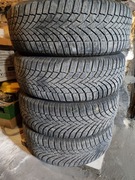 Opony zimowe z felgami 205x55 R16