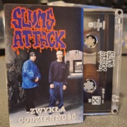 Slums Attack "Zwykła Codzienność" – kaseta magnetofonowa I wydanie