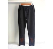 Włoskie czarne spodnie gnieciuchy CC vintage r U