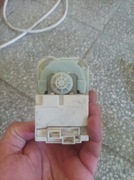 Pompa odpływowa Indesit IWD61051