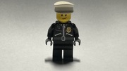 LEGO CITY FIGURKA POLICJANT POLICE cty0256