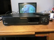 Magnetowid SONY SLV-SE735 z pilotem