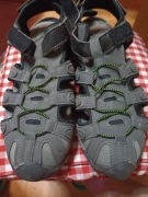 Buty sportowe wentylowane i letnie   44  . ( 2 pary za 40zł )