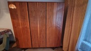 Kultowa szafa trzydrzwiowa prl vintage