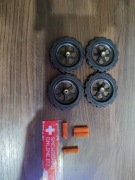 Oryginalne koła regulacji stołu i mocne sprężyny do drukarki Ender 3 v2