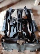 Chrysler 300m elementy wnętrza plastiki skóry