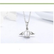 Pandora Charms Moments koralik zawieszka skrzydła anioł anioła perła