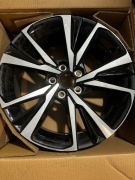 TOYOTA C-HR CHR II FELGA ALUMINIOWA 18X7J ET35  