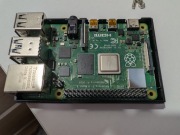 Raspberry Pi 4 Model B 4GB RAM + Aktywne Chłodzenie + Zasilacz + karta SD