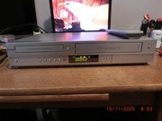 Nagrywarka DVD/VHS TARGA z pilotem HDMI.