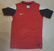 KOSZULKA NIKE SPORTOWA ORGINALNA  8-10 lat/128-140 cm*
