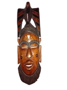 2. Drewniana maska afrykańska.