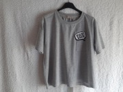 Krótki t-shirt z aplikacją, jasnoszary,Pull&Bear S