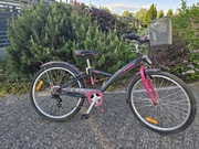 Rower 24" B'twin 500 dla dziewczynki 8-10 lat