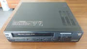 Odtwarzacz VHS TOSHIBA VCP-B1E włącza się