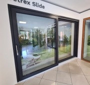 Okno HST Vetrex 3320x2350 antracyt zmiana ekspozycji