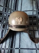 Kask Orzeszek z epoki PRL-u  