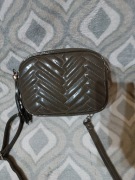 Torebka oliwka/khaki stan idealny 