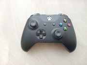 Pad Microsoft Xbox One S czarny, bezprzewodowy, używany