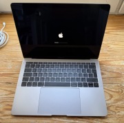 MacBook Pro 13 cali (2017)