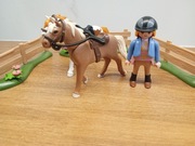 Playmobil konie , płot, figurka /28/