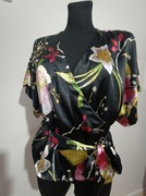 Bluzka w kwiaty firmy Vero Moda używana rozmiar 34/40