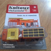 SKODA 706 RT PODNOŚNIK z serii Kultowe ciężarówki PRL-u skala 1/43