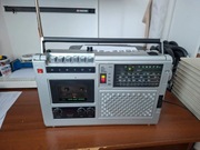 Radio Retro Stern, gra na falach długich + zamontowany konwerter UKF Film